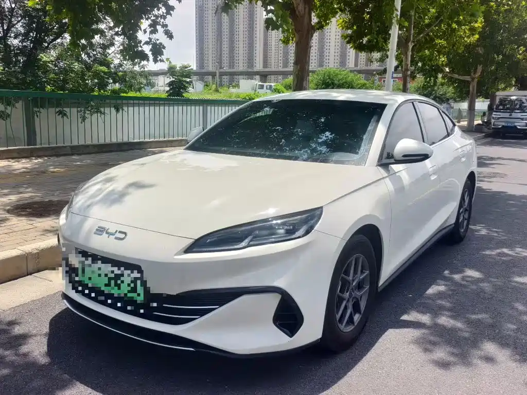 BYD Seal 06