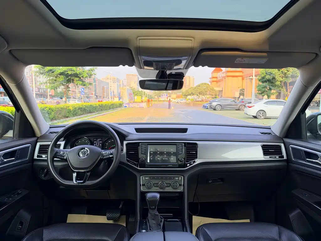 Volkswagen Teramont — миниатюра 18