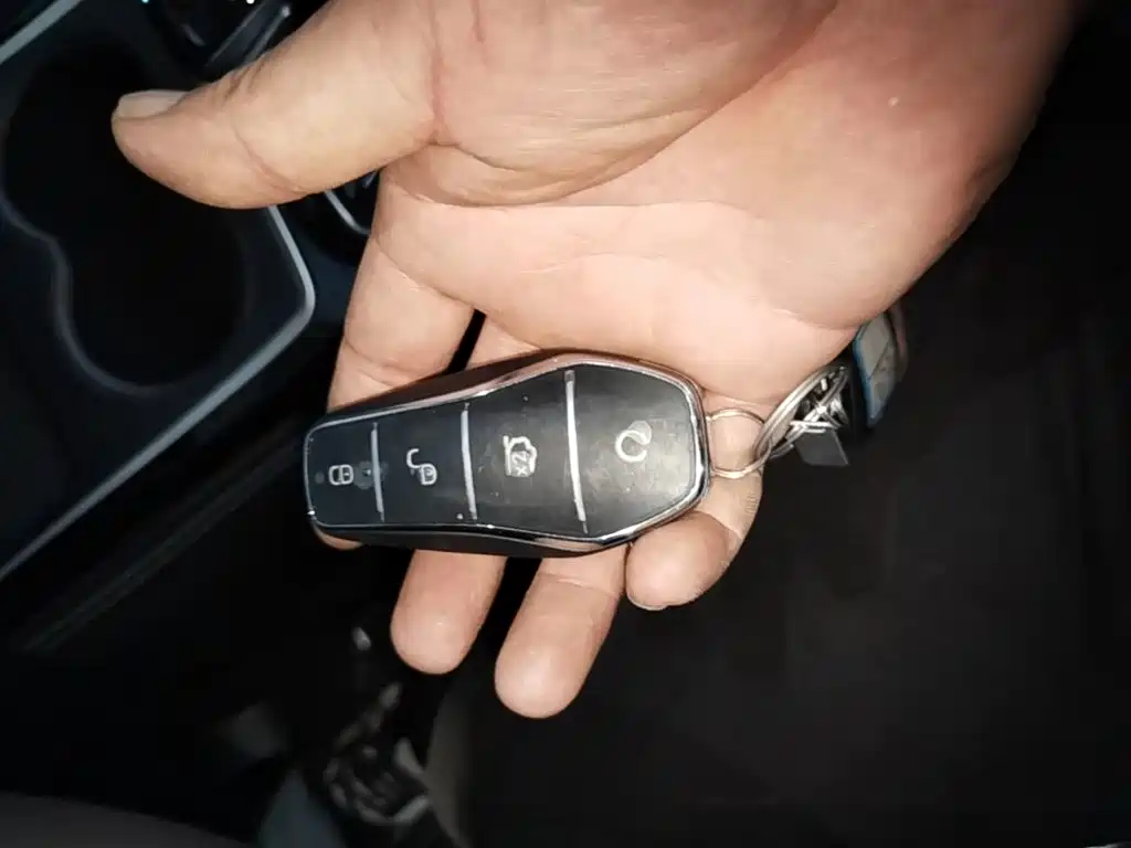 BYD Qin NEV — миниатюра 9