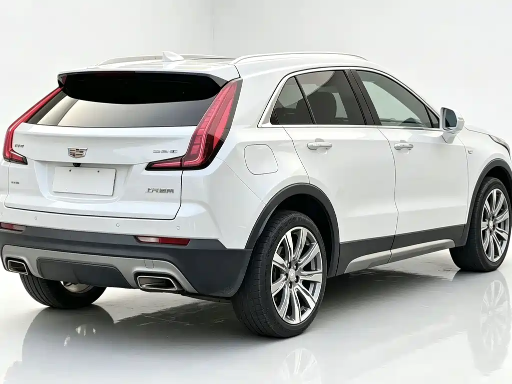 Cadillac XT4 — миниатюра 4