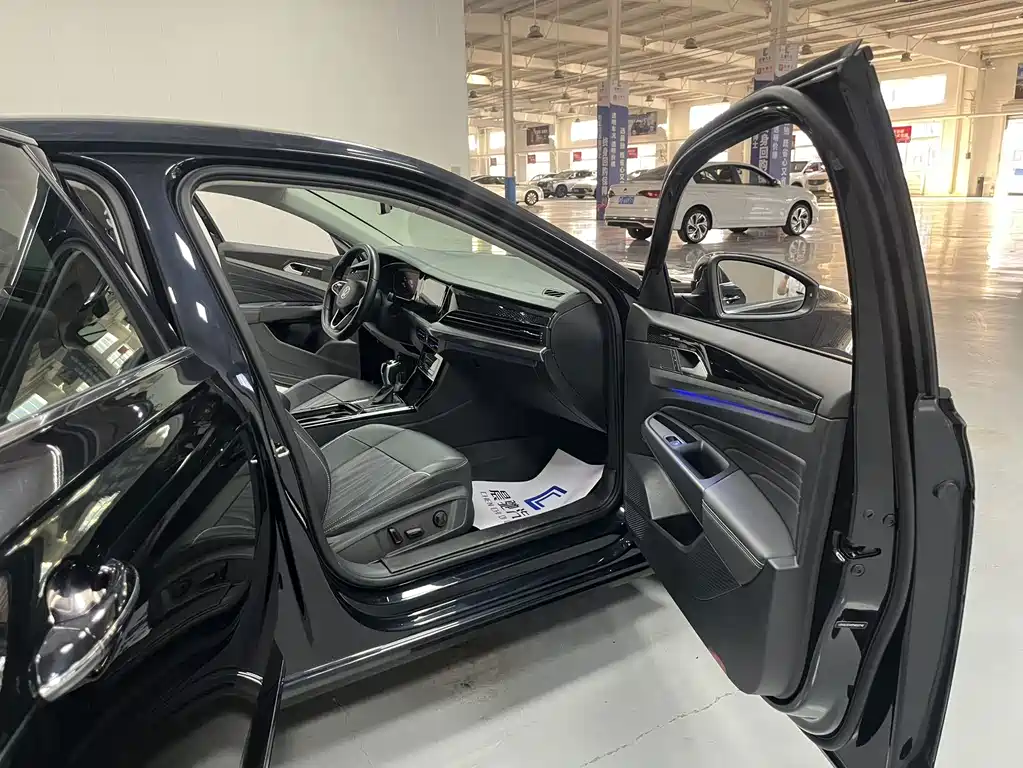 Volkswagen Passat — миниатюра 15