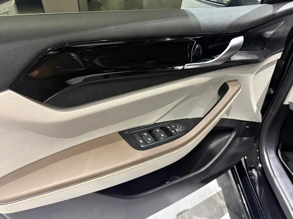 BYD Qin PLUS — миниатюра 21