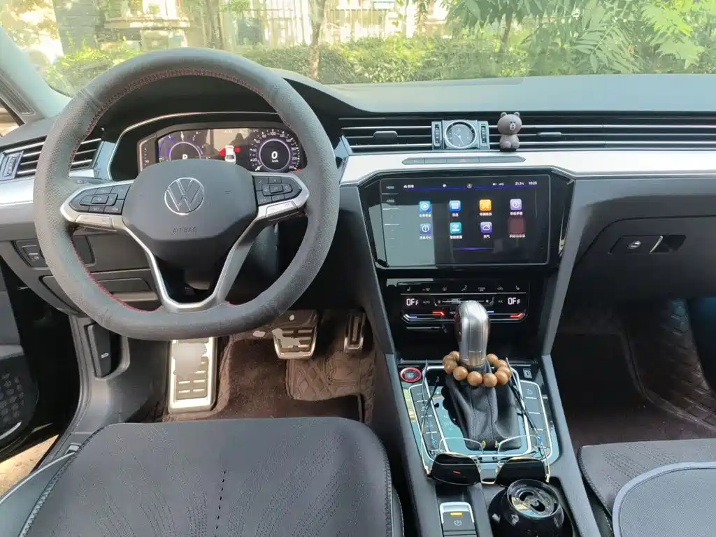 Volkswagen Magotan PHEV — миниатюра 10