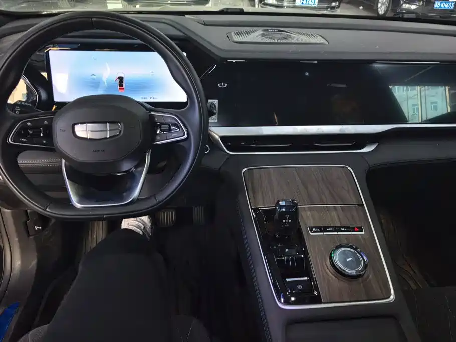 Geely Xingyue L — миниатюра 12