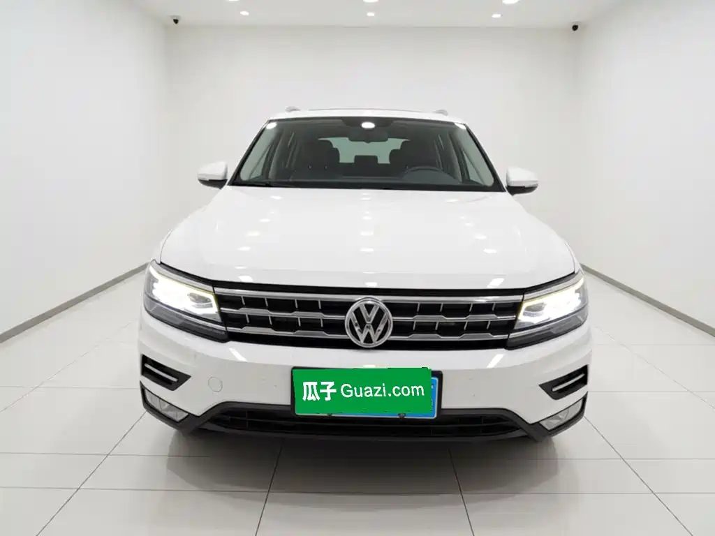Volkswagen Tiguan L — миниатюра 2
