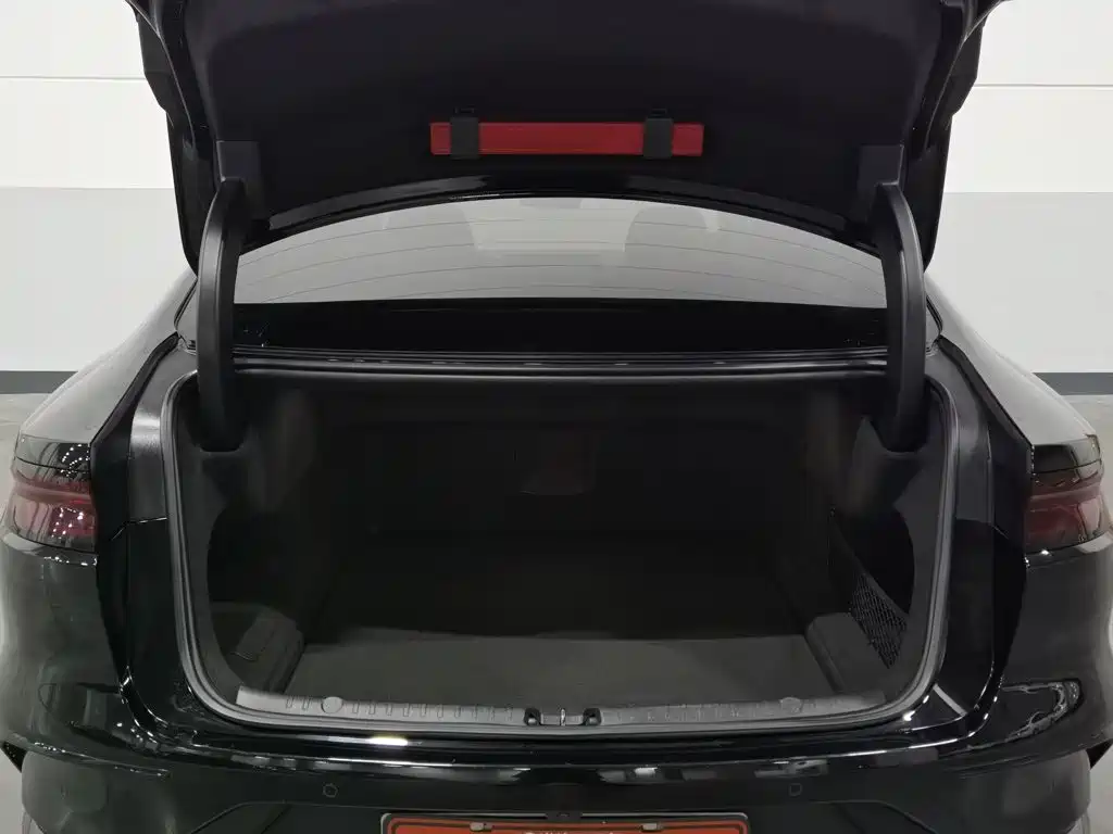 BYD Han — миниатюра 16