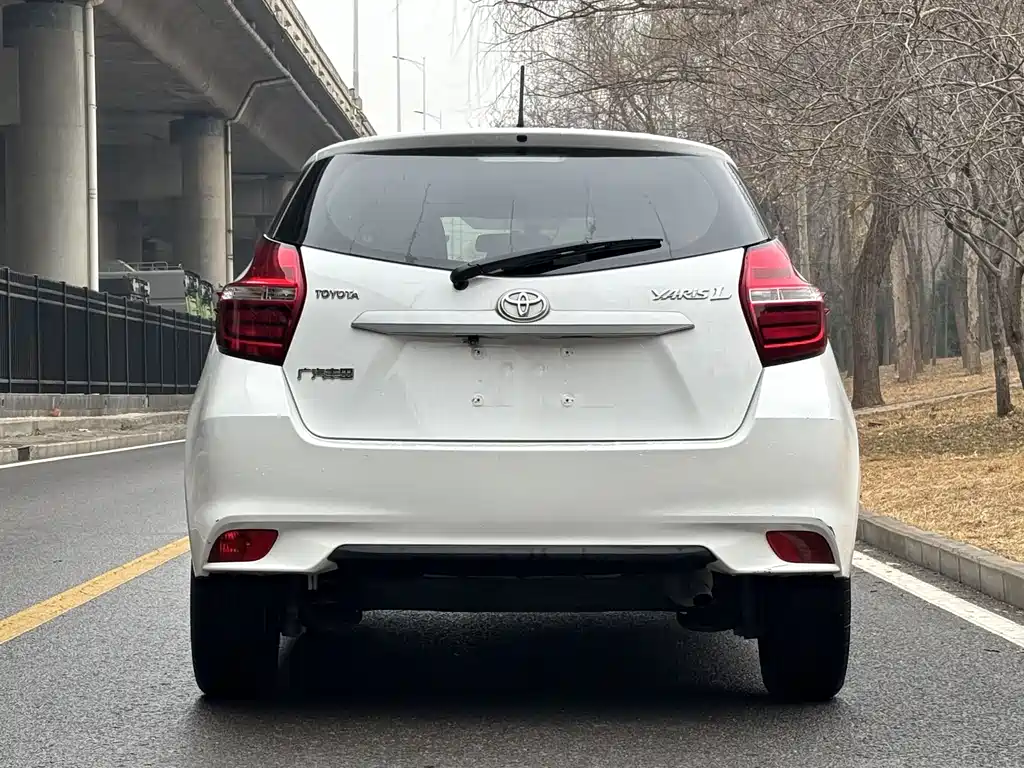 TOYOTA YARIS L ZHIXUAN