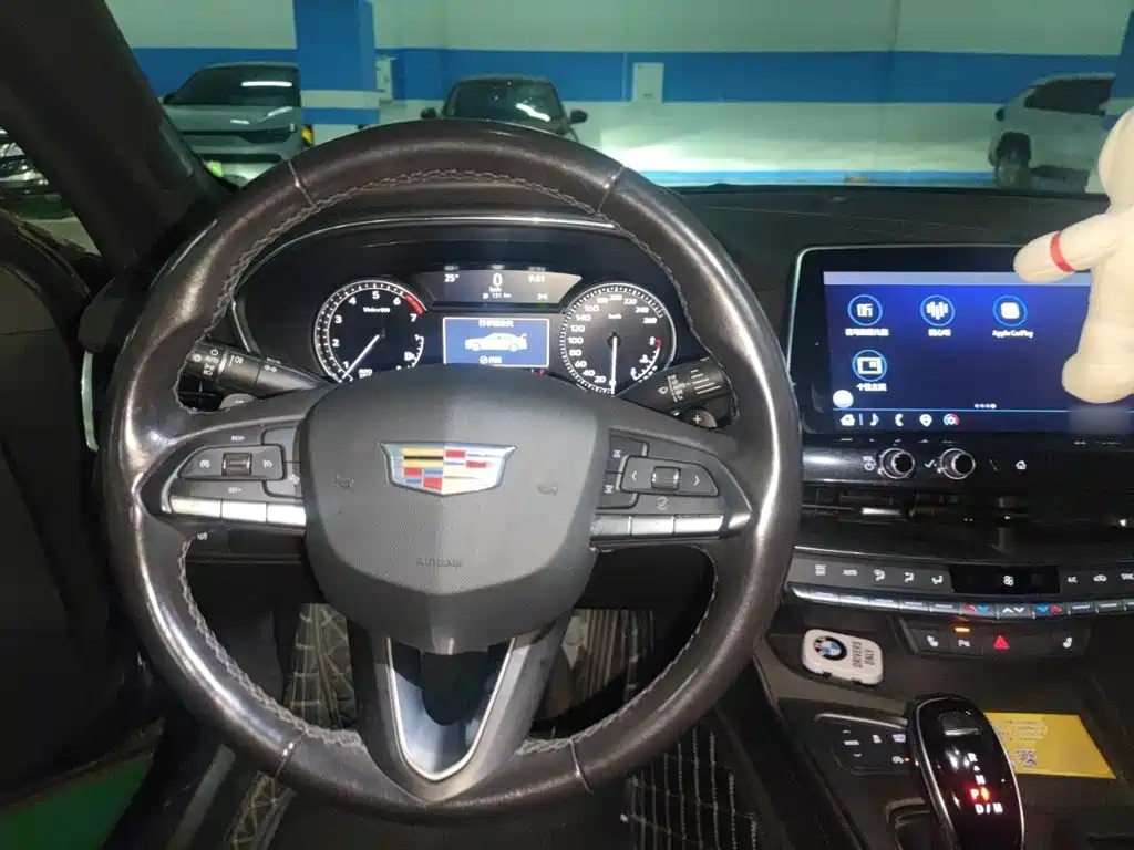 Cadillac CT5 — миниатюра 11