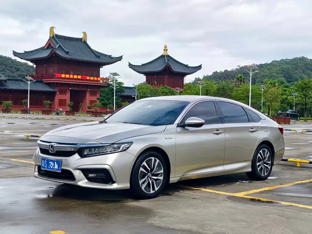 Honda Inspire