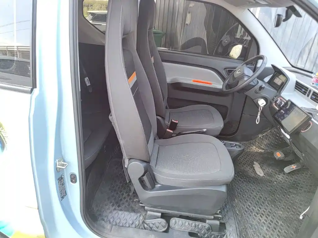 Wuling MINIEV — миниатюра 25
