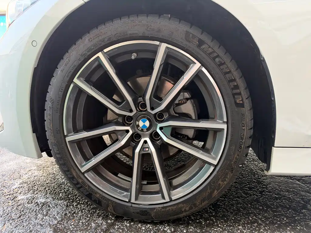 BMW 3 Series — миниатюра 12