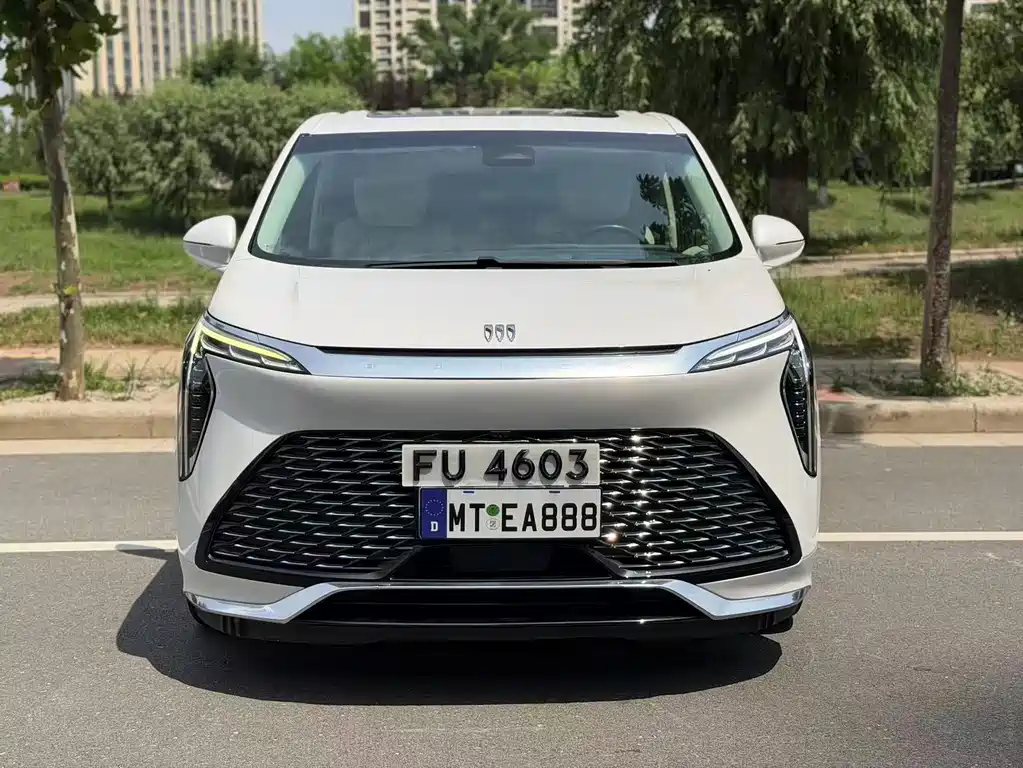 Buick Century 2023 2.0T мест