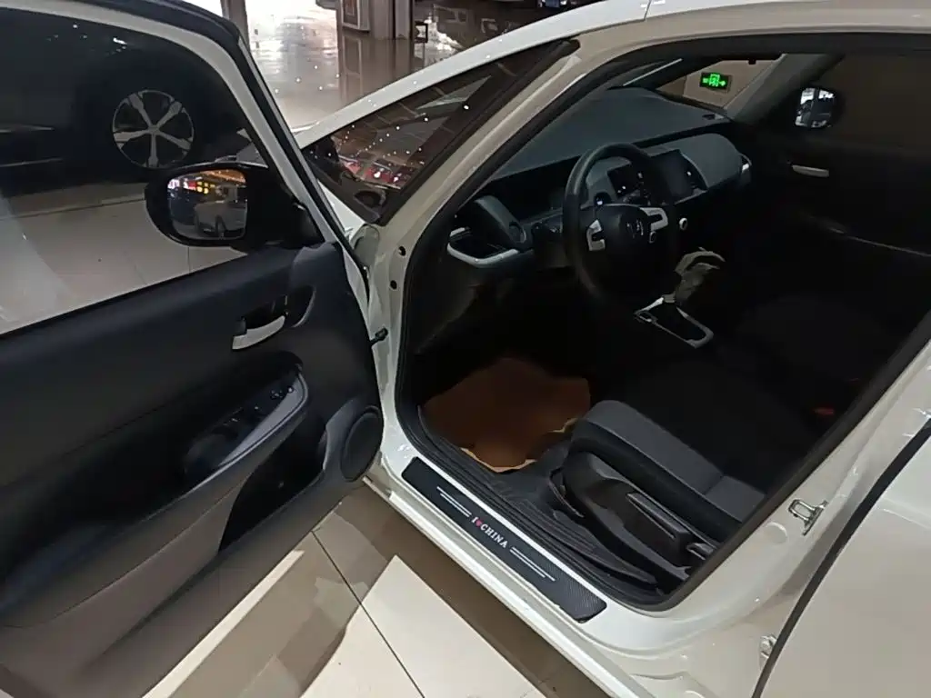 Honda Fit — миниатюра 16