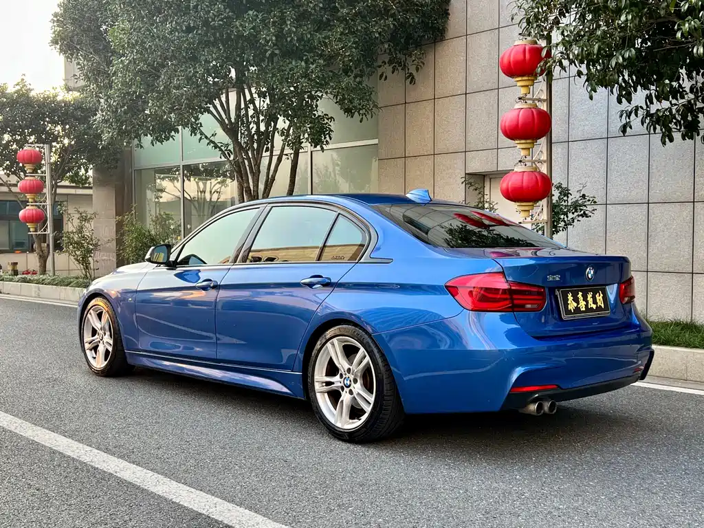 BMW 3 Series — миниатюра 6