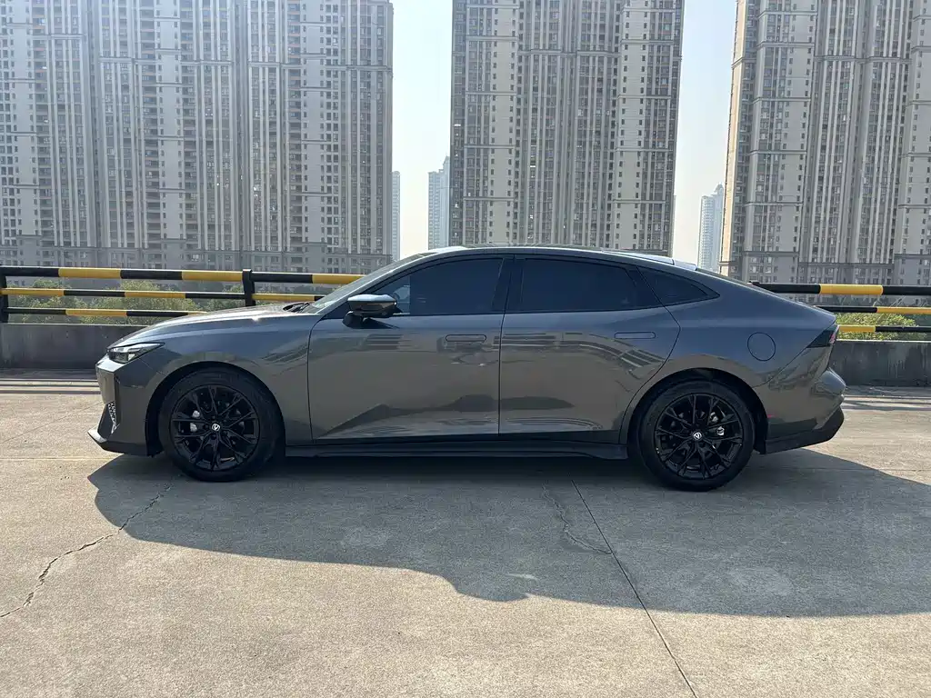 Changan UNI-V — миниатюра 7