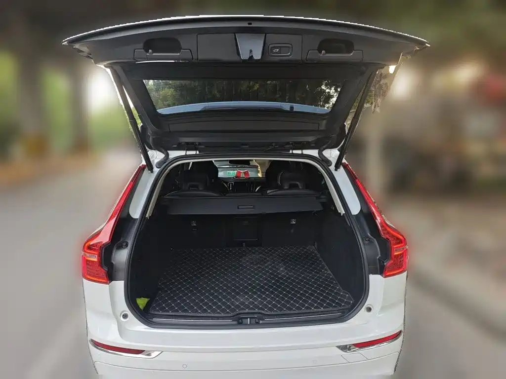 Volvo XC60 — миниатюра 15