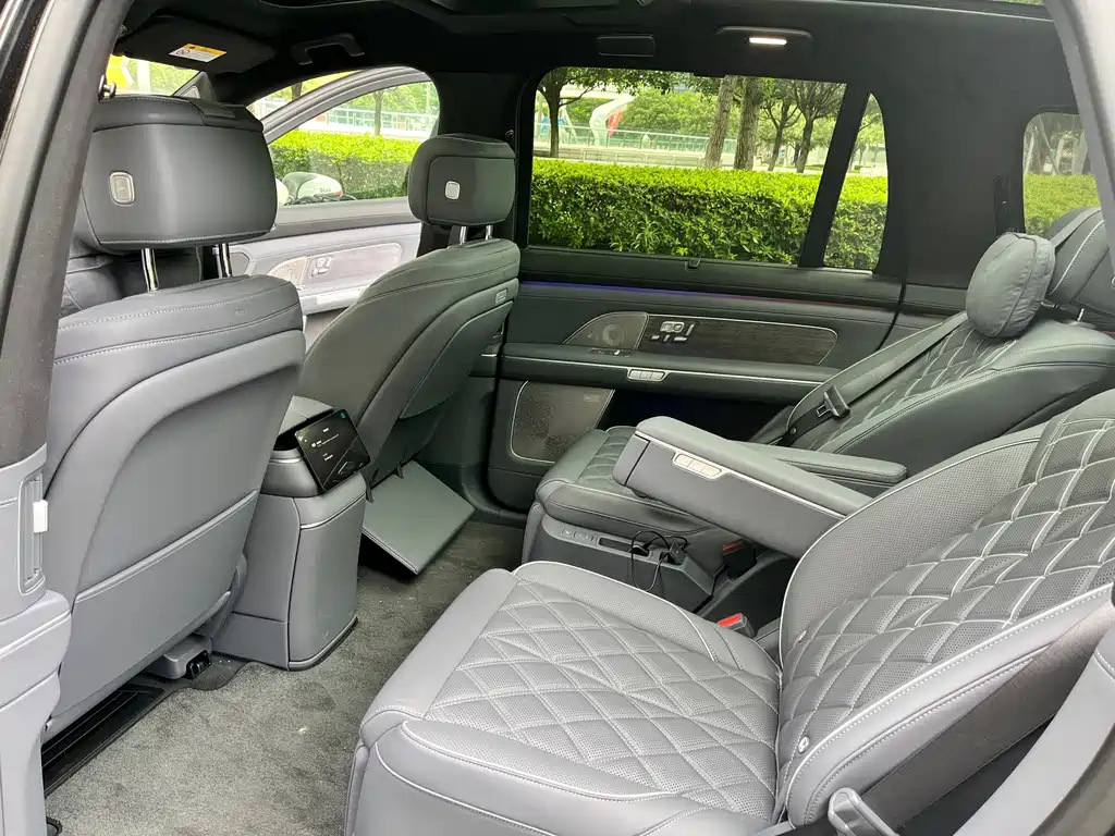 NIO ES8 2026 мест Executive Luxury