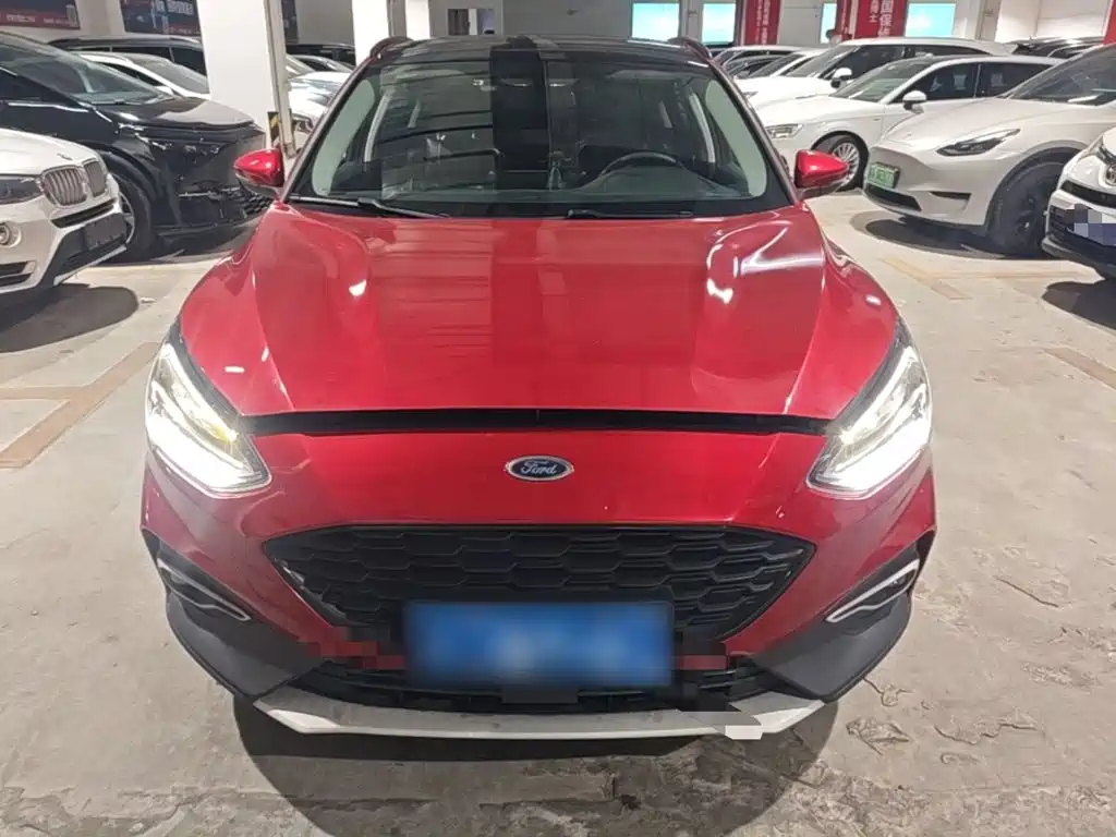 Ford Focus Active — миниатюра 3