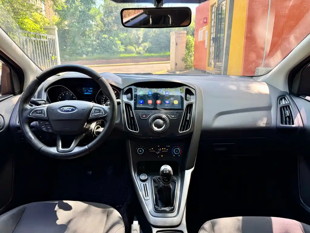 Ford Focus — миниатюра 9