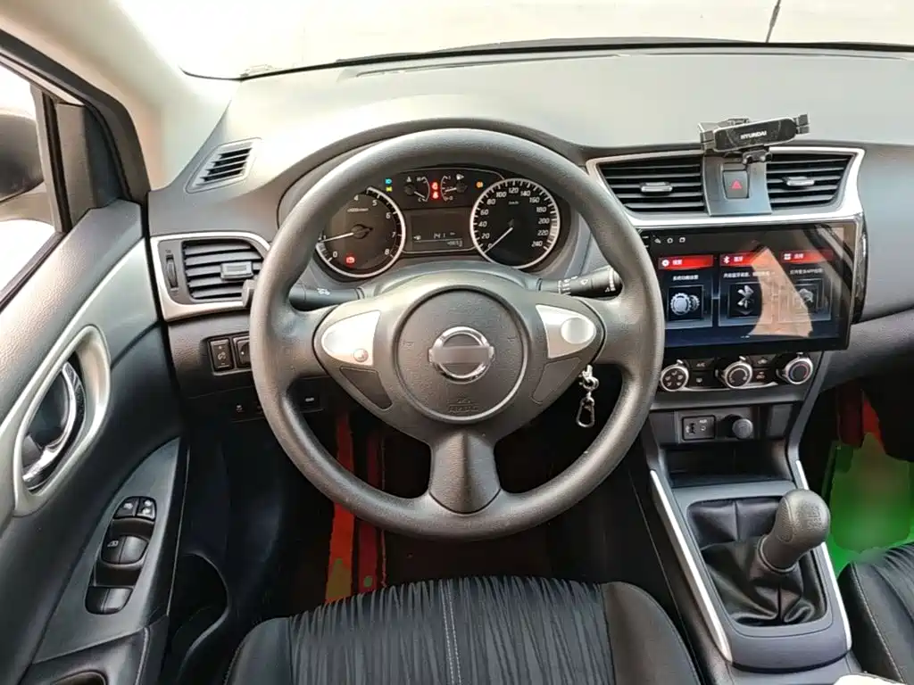 Nissan Sylphy — миниатюра 11