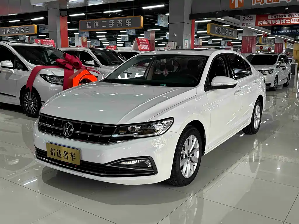 Volkswagen Bora 2021