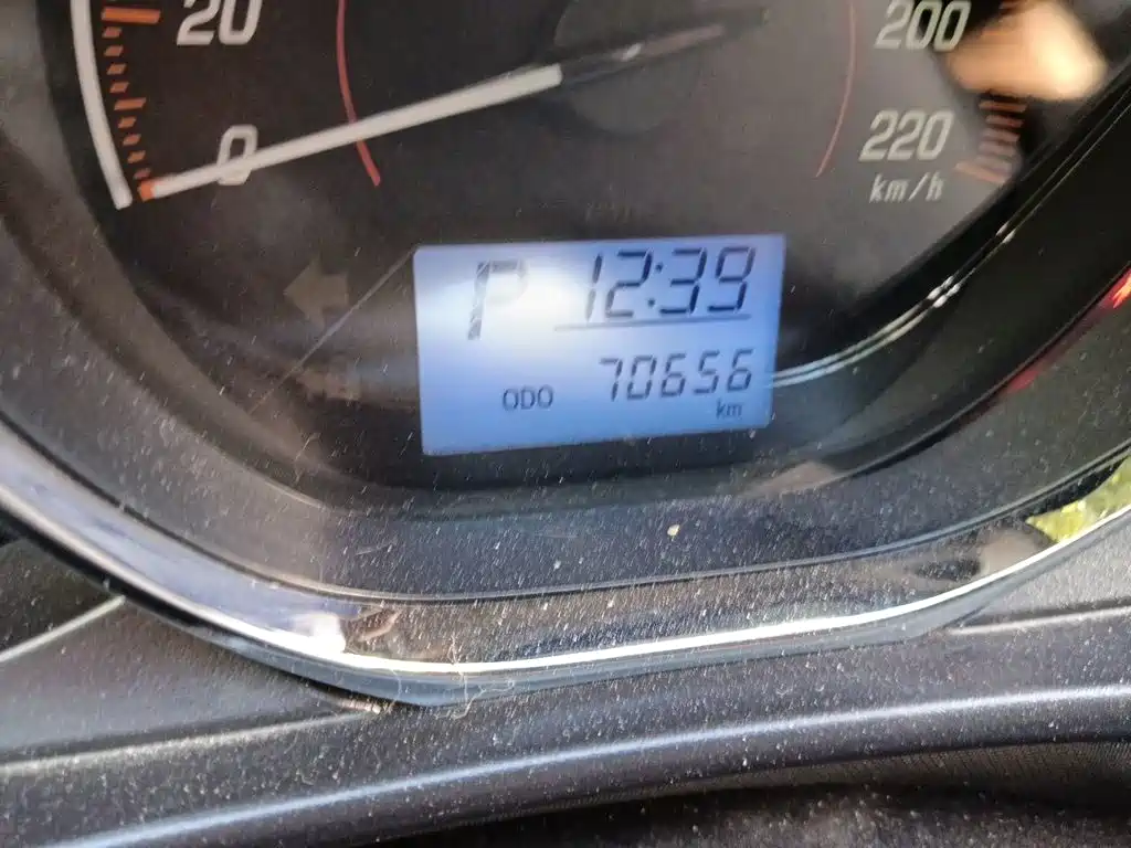 Toyota Yaris L — миниатюра 8