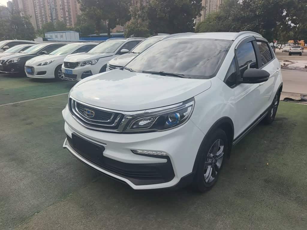 Geely Vision X3 1.5 л 2021 г. Белый, пробег 24200 км