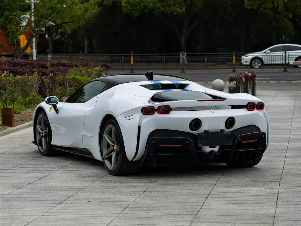 Ferrari SF90 2020 3.9T V8 Stradale