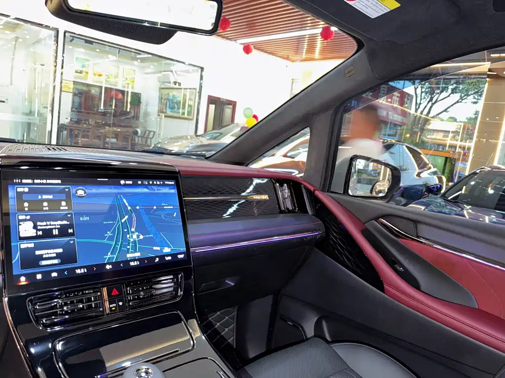 GAC Motor Trumpchi M8 — миниатюра 9
