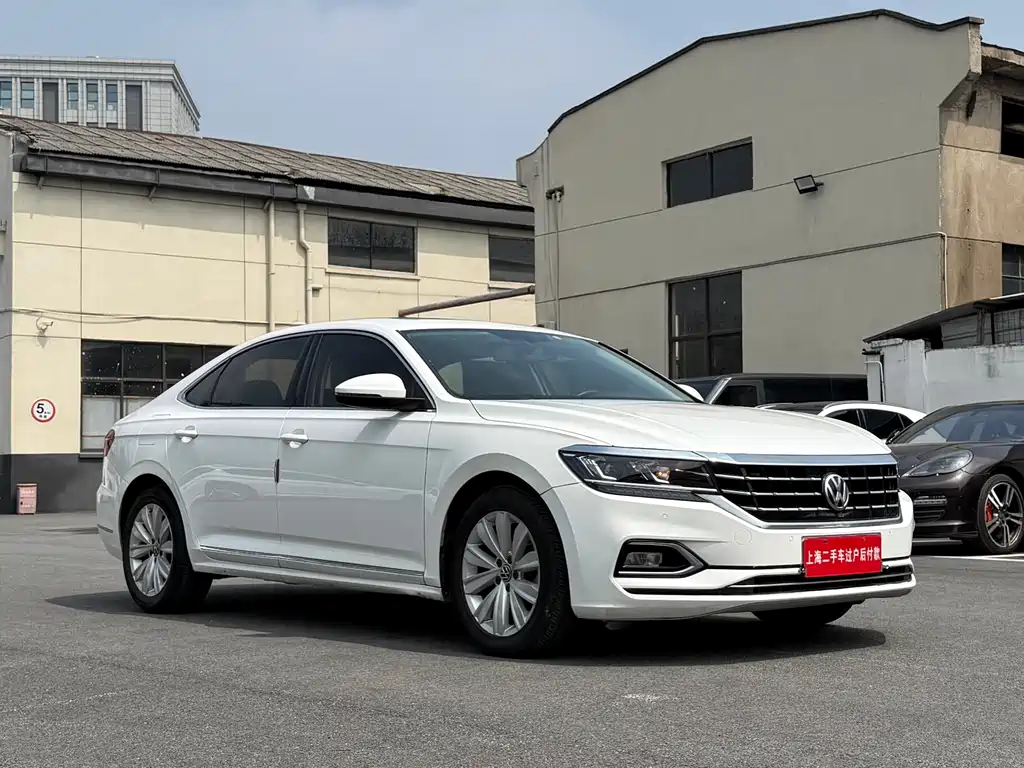 Volkswagen Passat 2020 330TSI Elite VI
