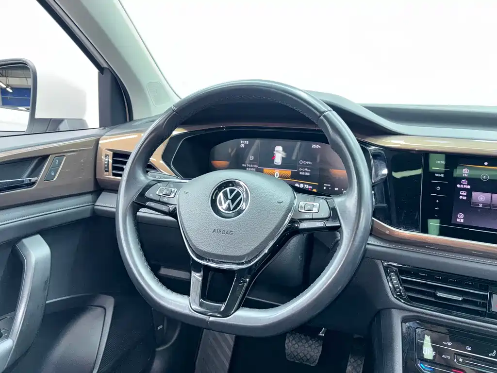 Volkswagen Tharu — миниатюра 13