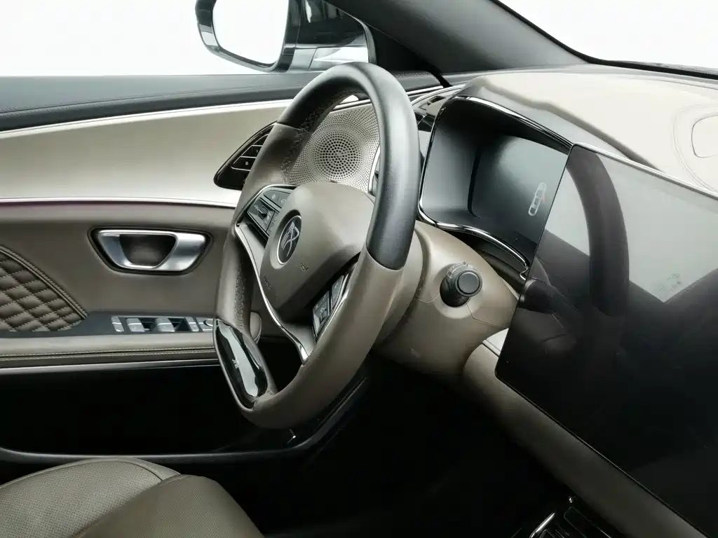 BYD Han — миниатюра 22
