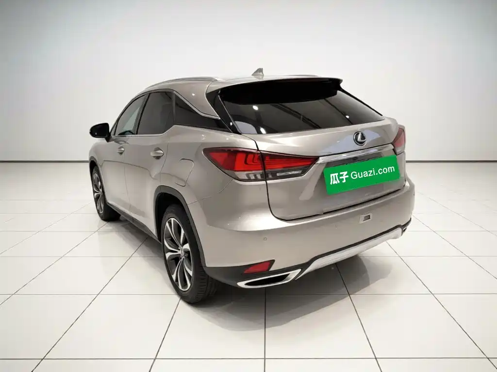 Lexus RX — миниатюра 4