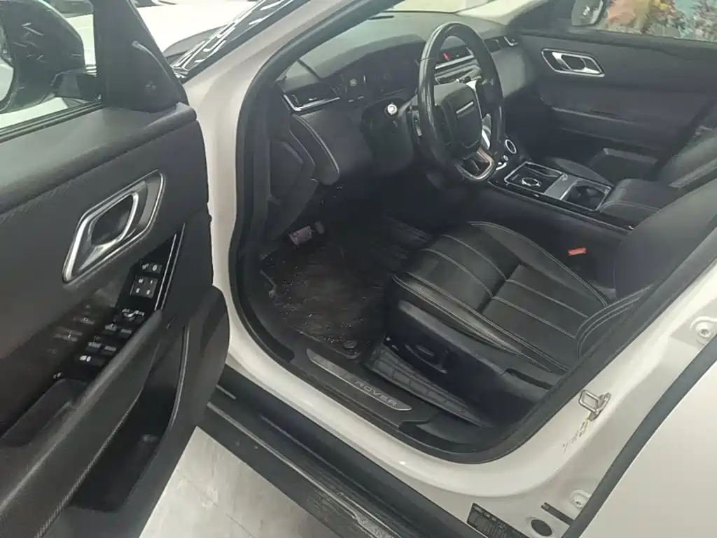 Land Rover Velar — миниатюра 16