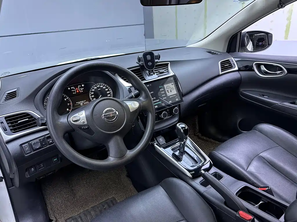 Nissan Sylphy — миниатюра 10