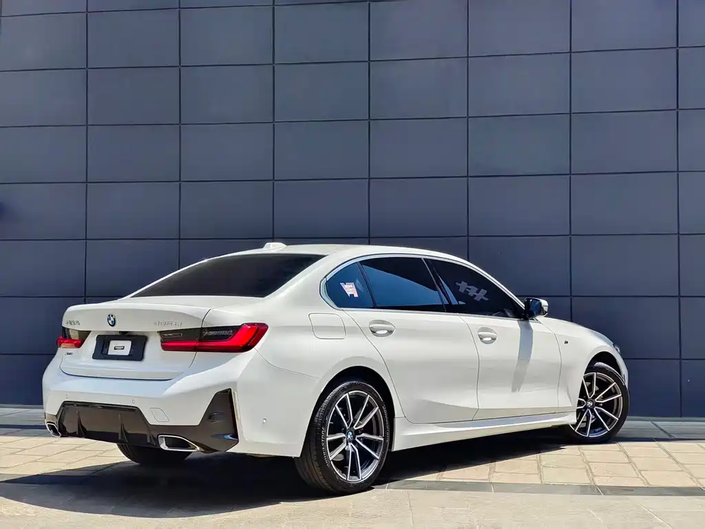 BMW 3 Series 3 2023 325Li M Sport