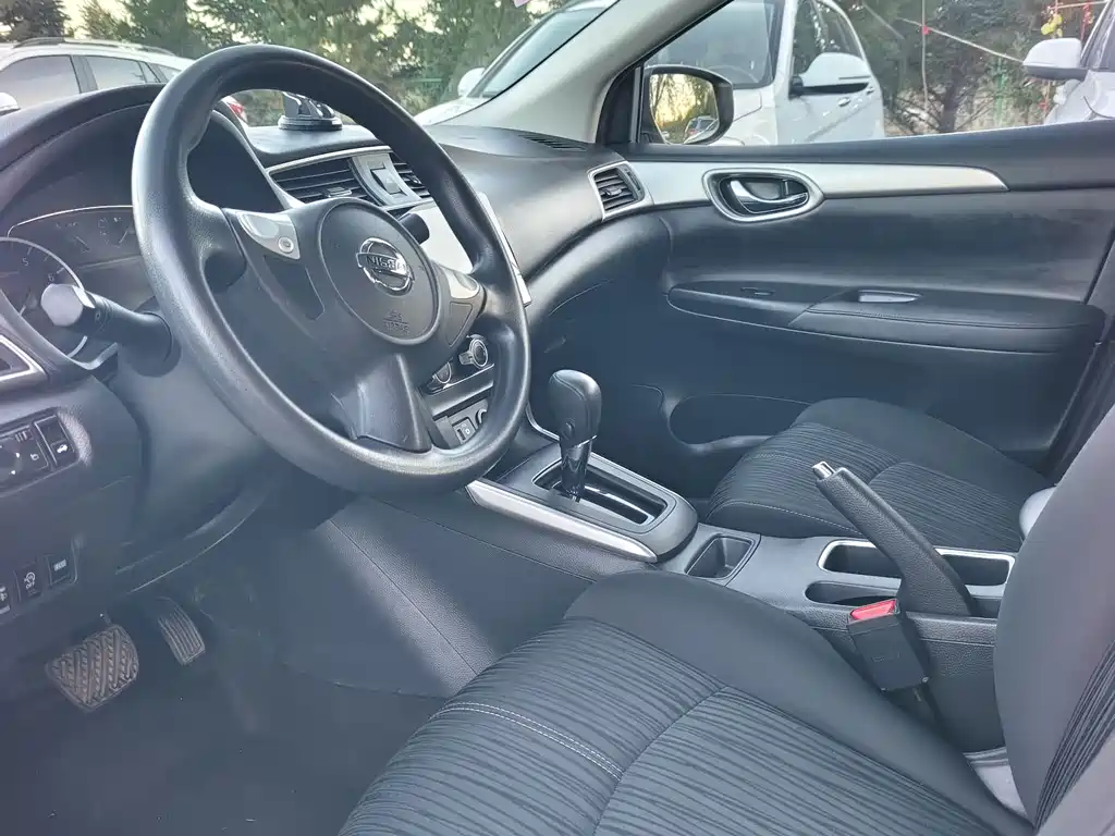 Nissan Sylphy — миниатюра 4