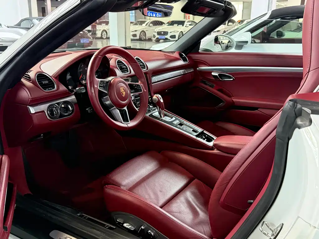 Porsche 718 2016 Boxster 2.0T
