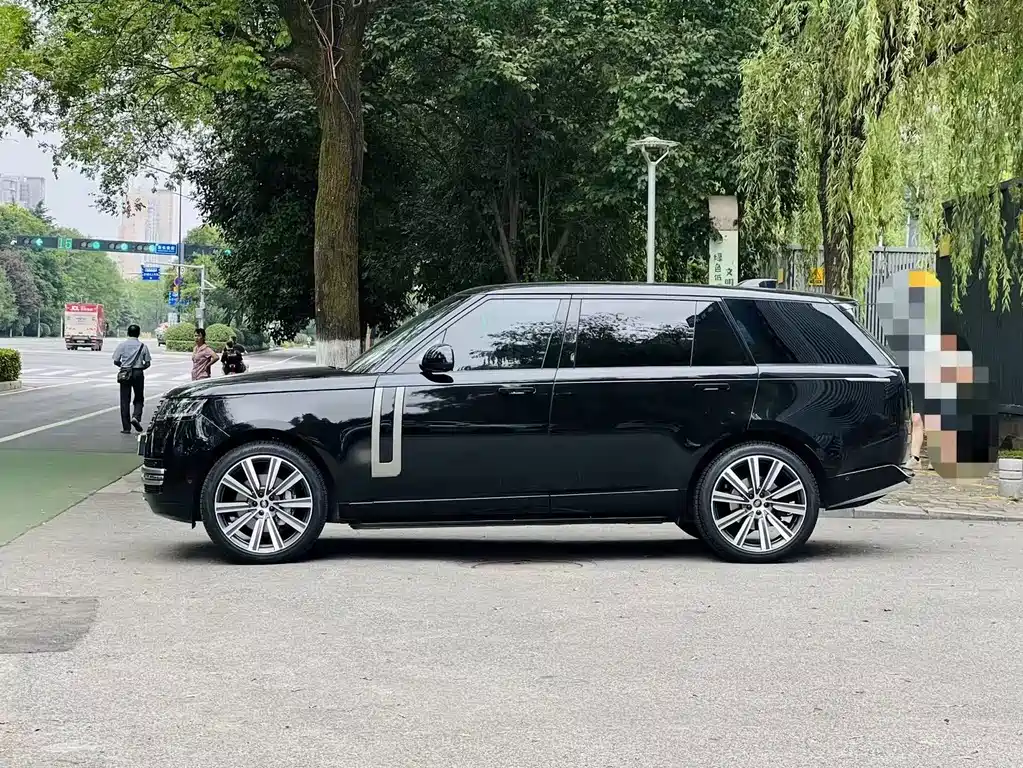 Land Rover Range Rover — миниатюра 3