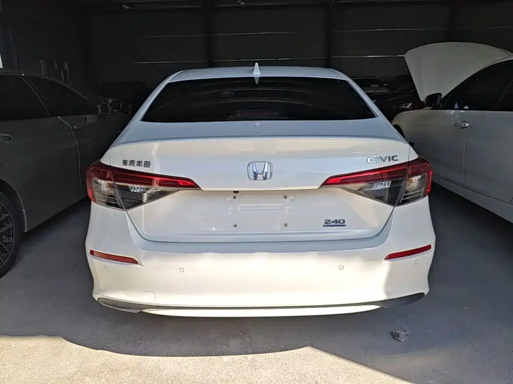 Honda Civic — миниатюра 6