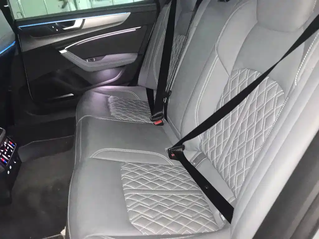 Audi A7L — миниатюра 18