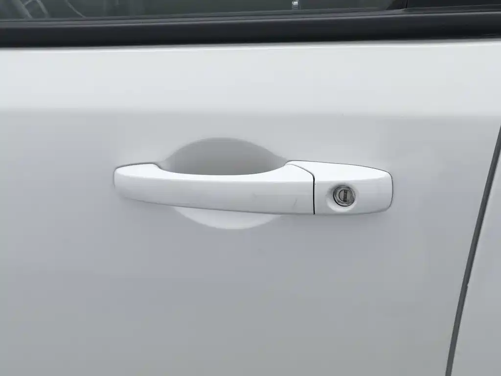 Jeep Compass (Import) — миниатюра 18