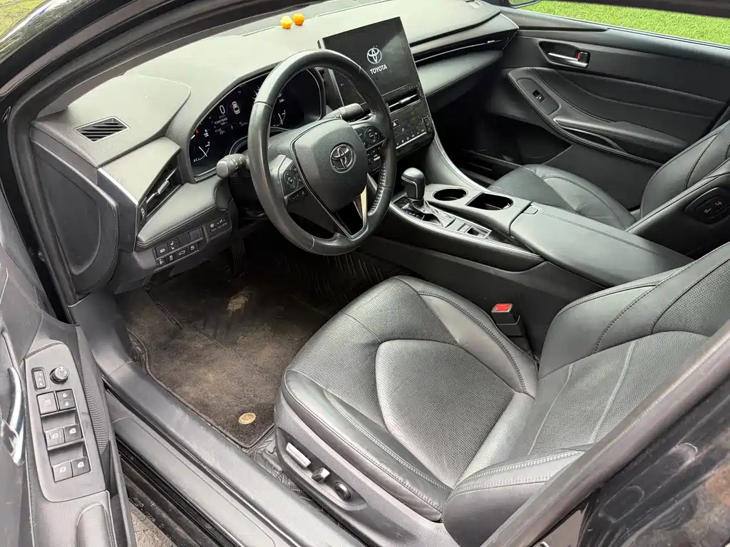 Toyota Avalon — миниатюра 3