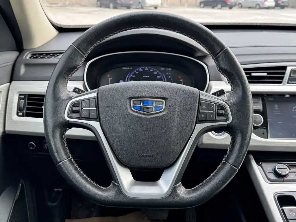 Geely Boyue — миниатюра 16