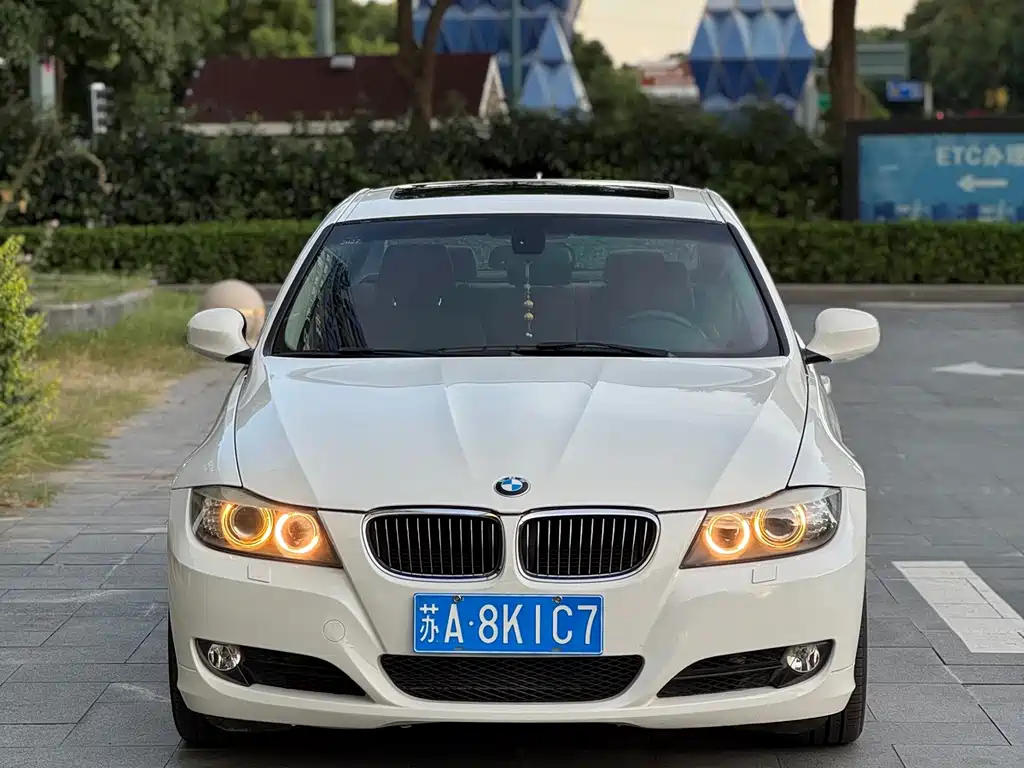 BMW 3 Series — миниатюра 2