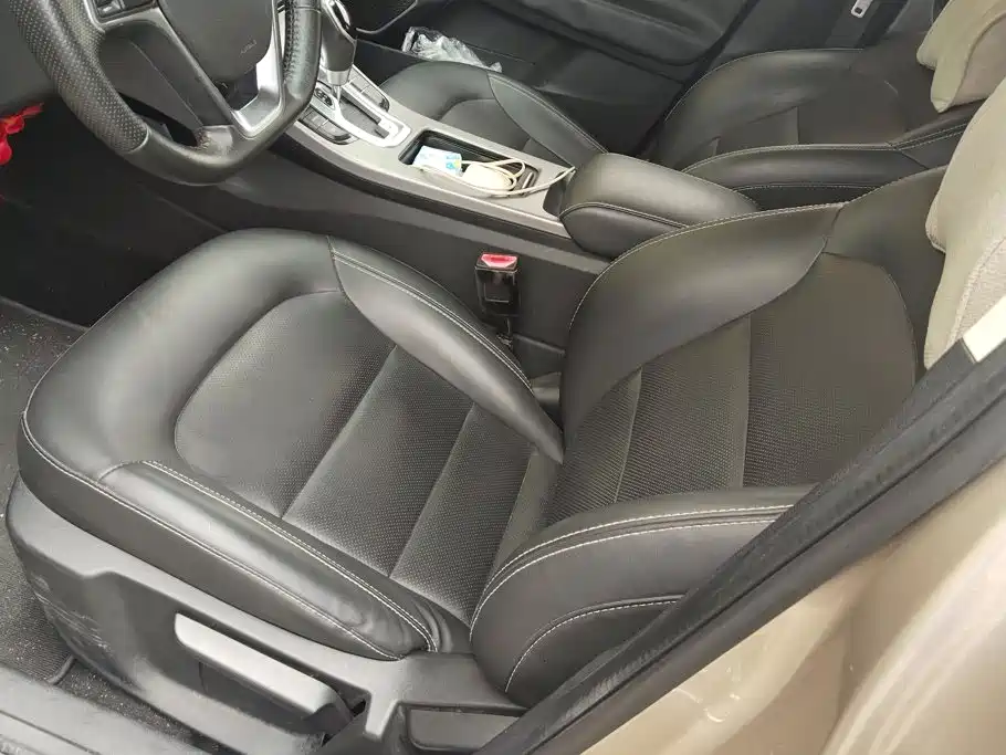 Geely Emgrand GL — миниатюра 9