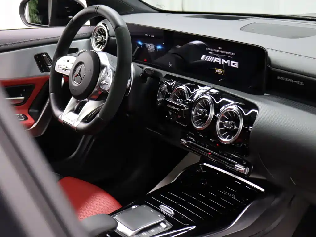 Mercedes-Benz CLA AMG — миниатюра 20