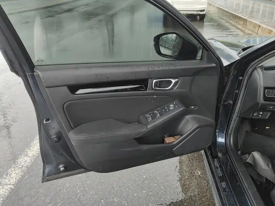 Honda Civic — миниатюра 7