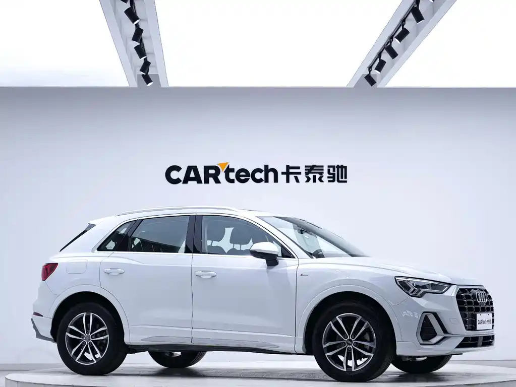 Audi Q3 — миниатюра 4