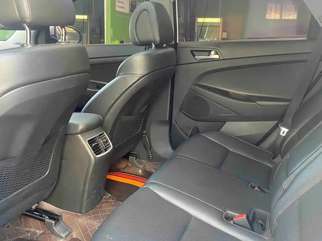 Hyundai Tucson — миниатюра 5